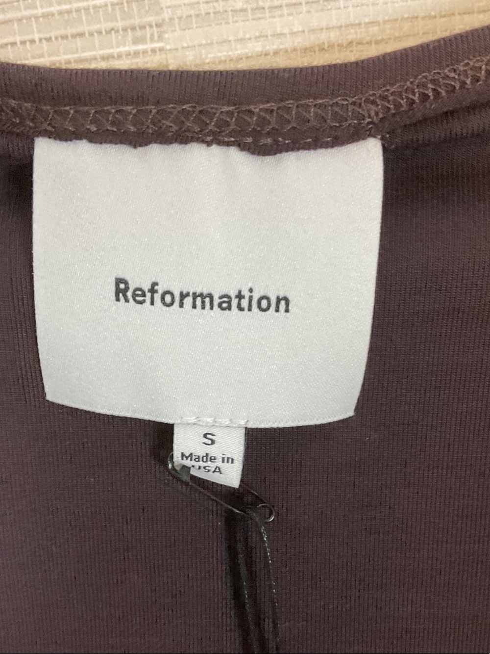 Reformation Women's Long Sleeve Emi Knit Ruched Top Black Currant NWT Small - Picture 2 of 8